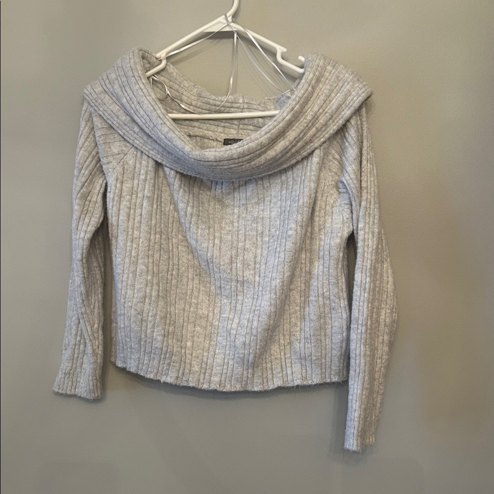 Wild Fable Light Gray Off The Shoulder Sweater, Size XL